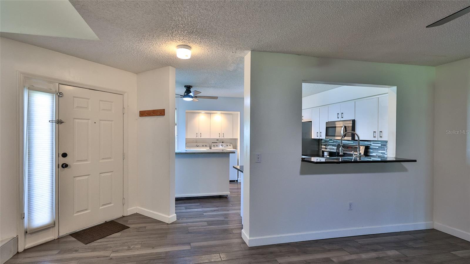 Image 2 of 41 For 108 Grand Oaks Circle 108