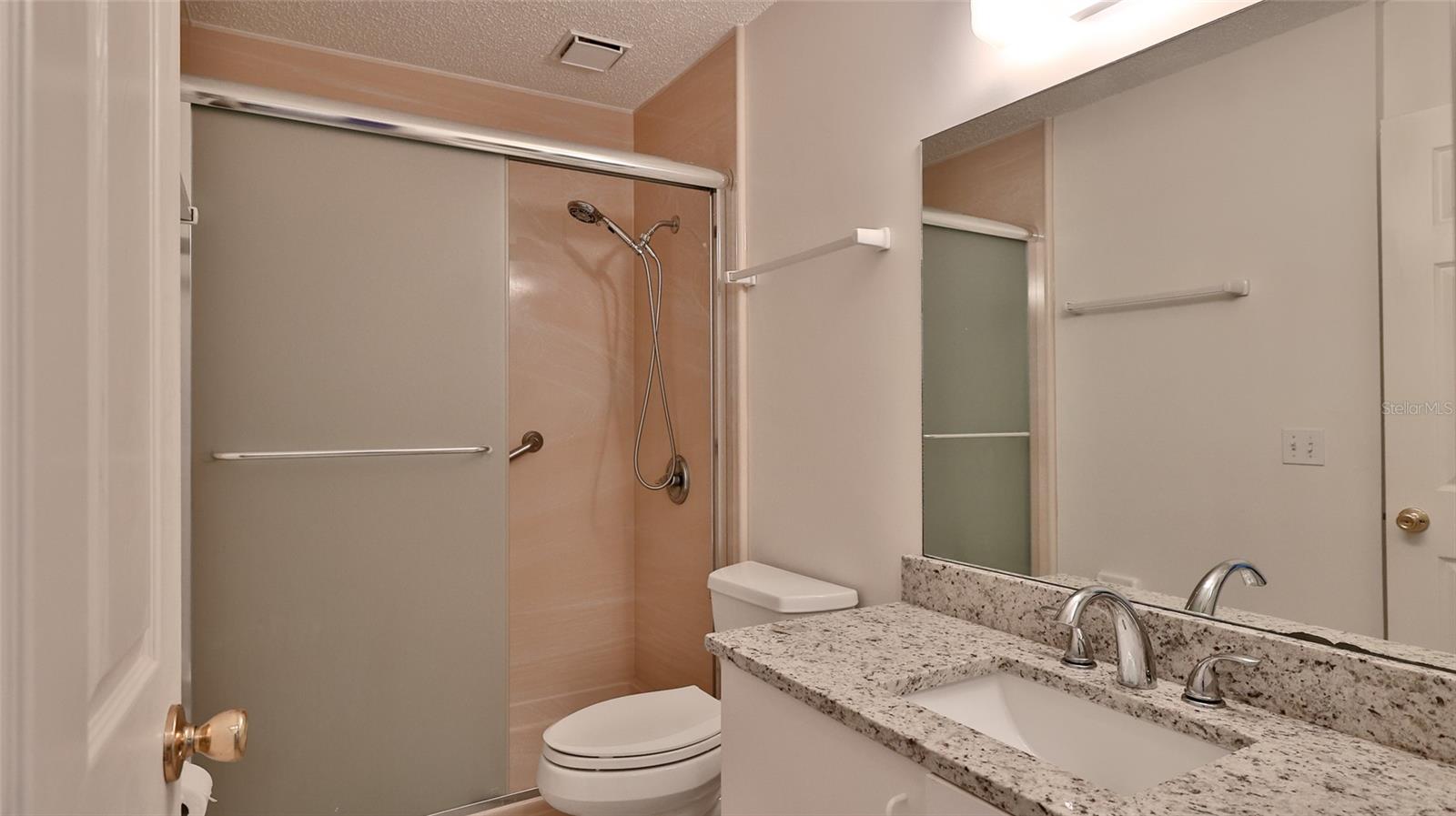 Image 23 of 41 For 108 Grand Oaks Circle 108