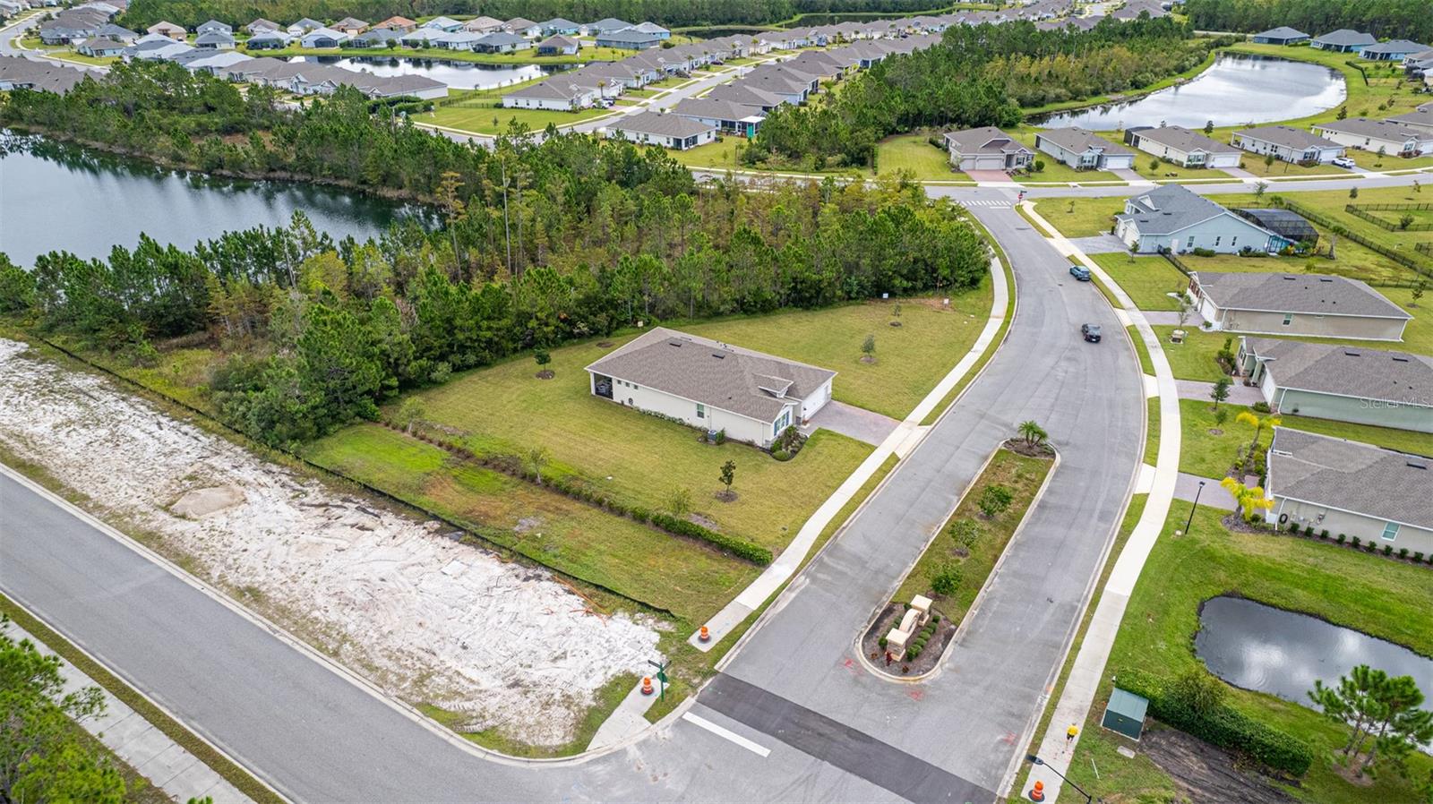 Image 28 of 34 For 5 Crane Field Road