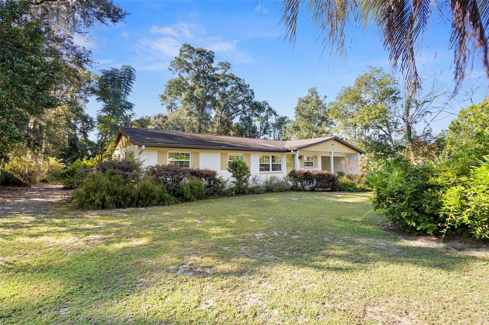 Image 4 of 44 For 526 Cumberland Road