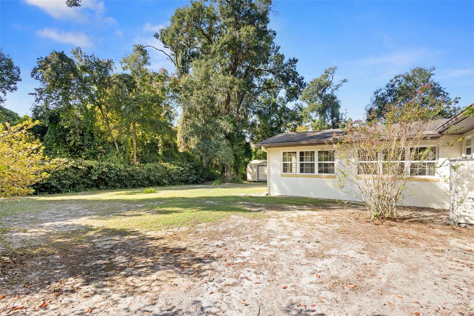 Image 42 of 44 For 526 Cumberland Road