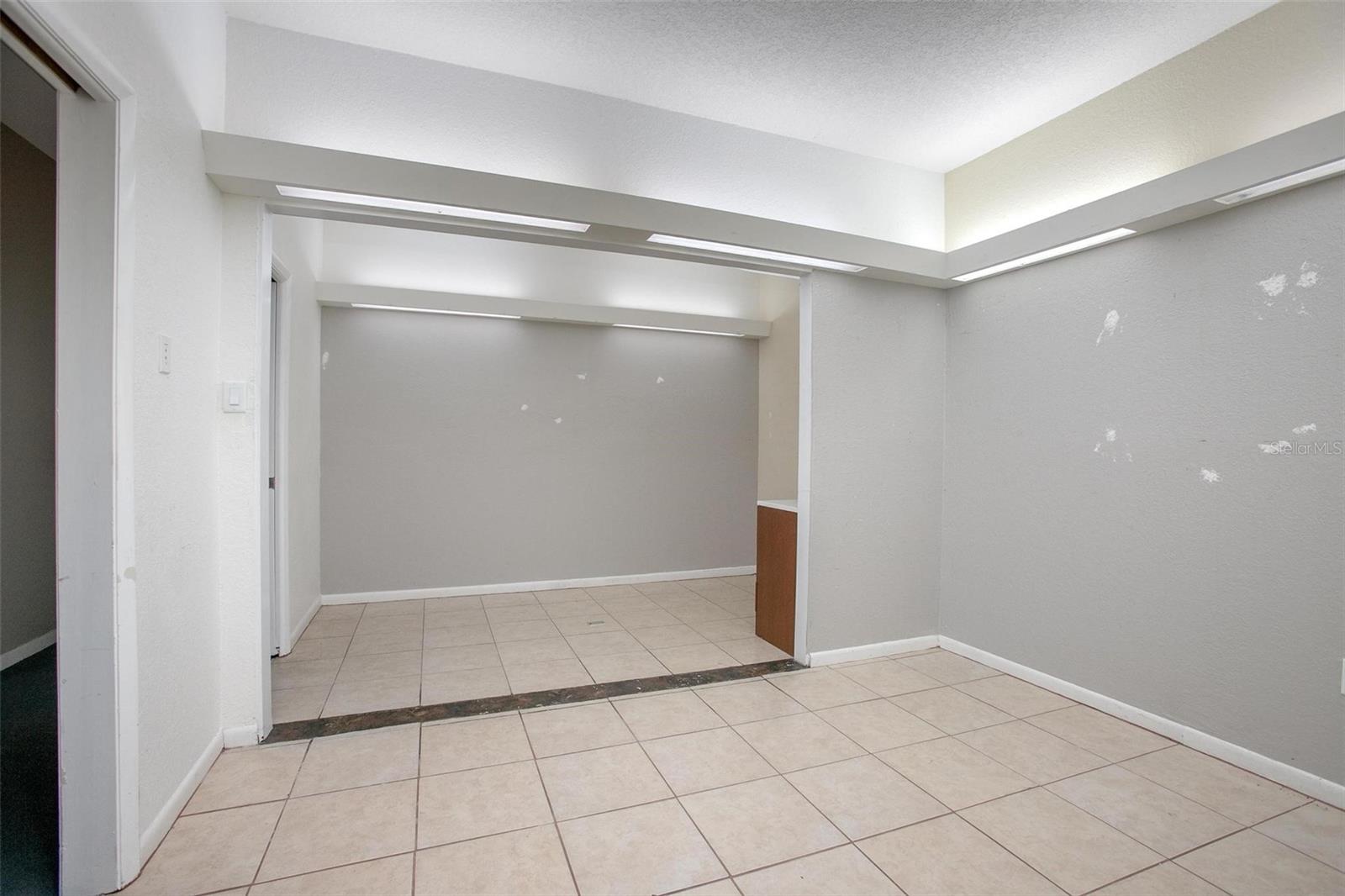 Image 11 of 15 For 1240 Normandy Boulevard