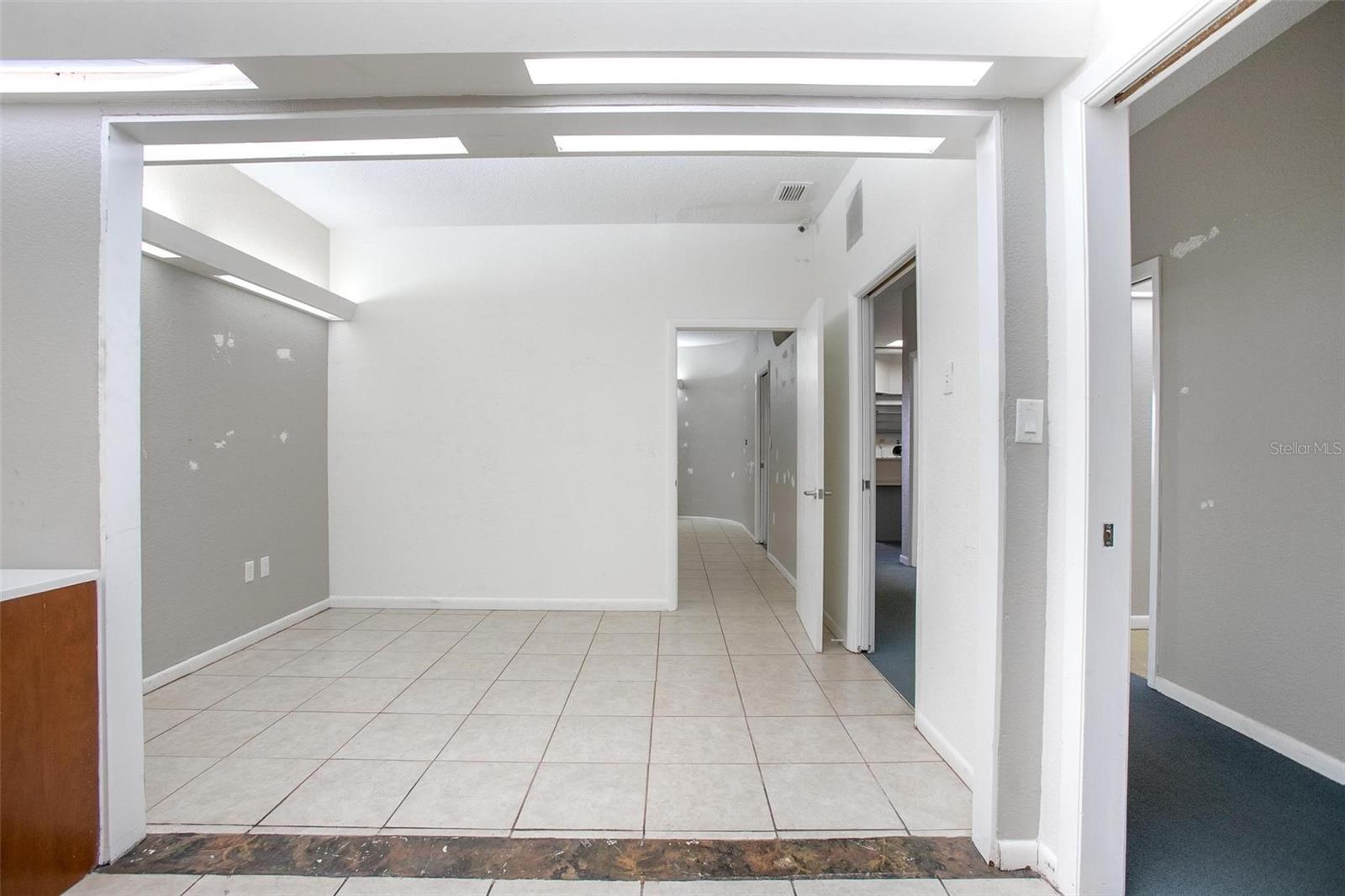 Image 12 of 15 For 1240 Normandy Boulevard