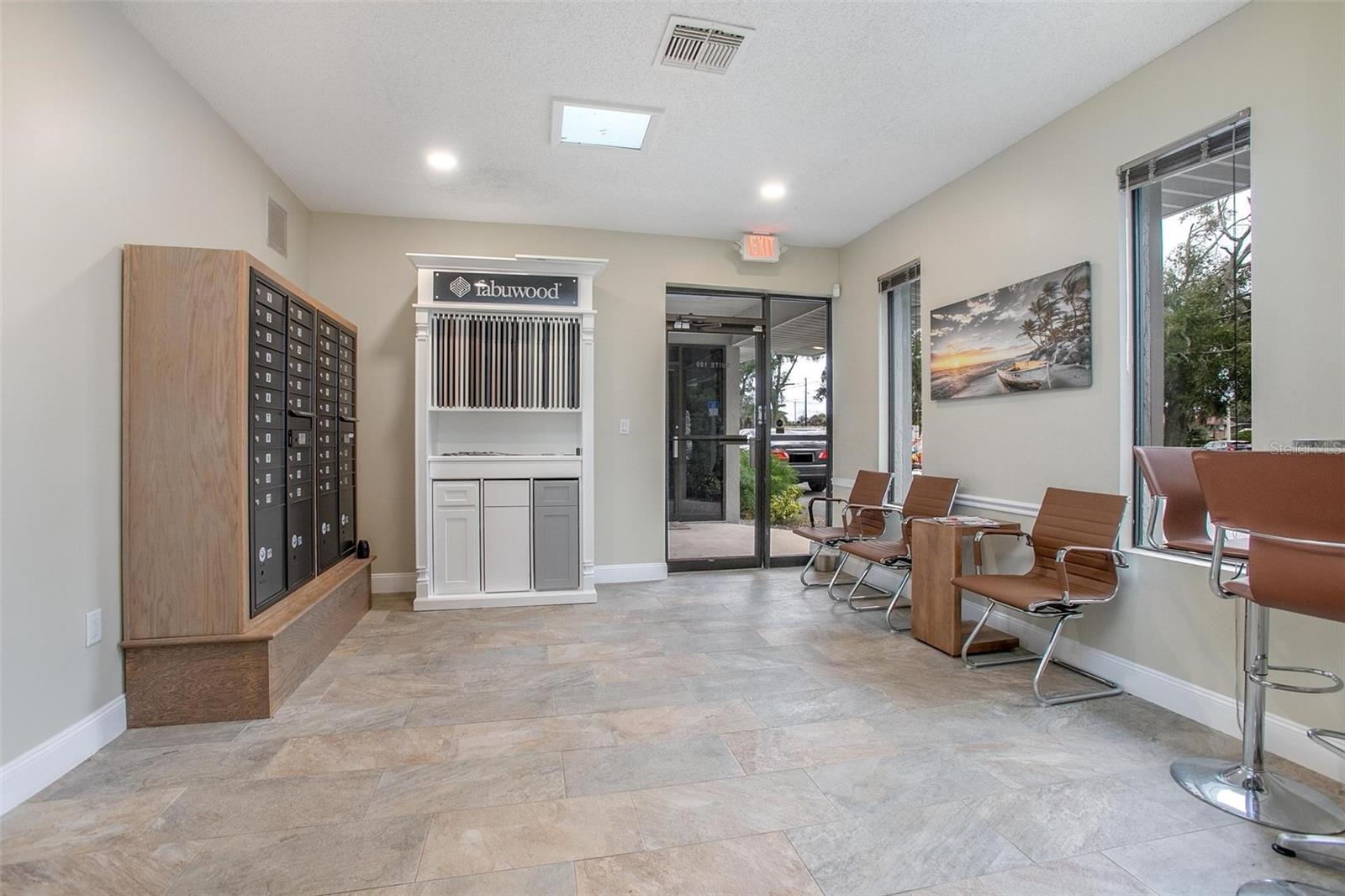 Image 3 of 15 For 1240 Normandy Boulevard