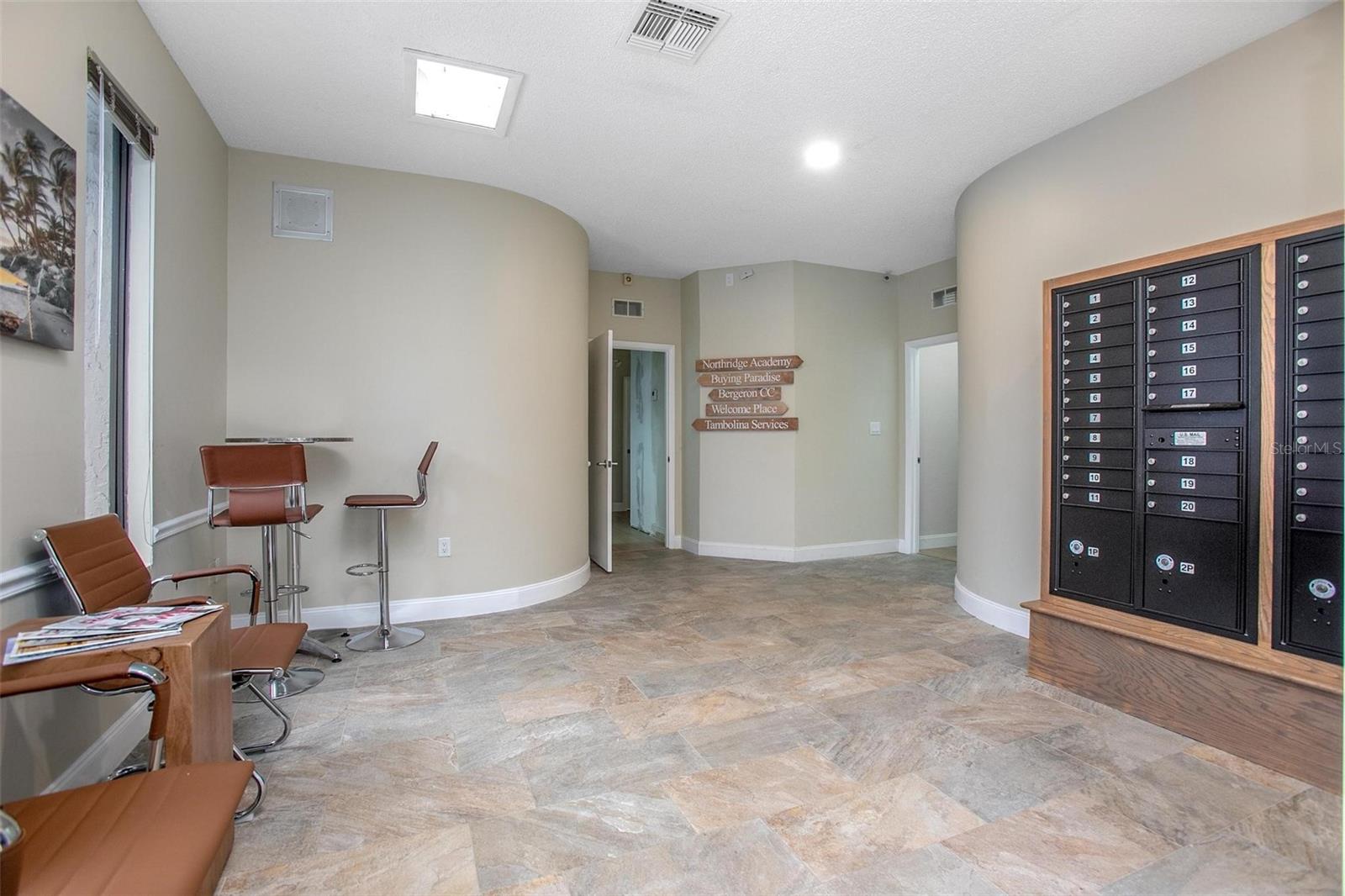 Image 4 of 15 For 1240 Normandy Boulevard