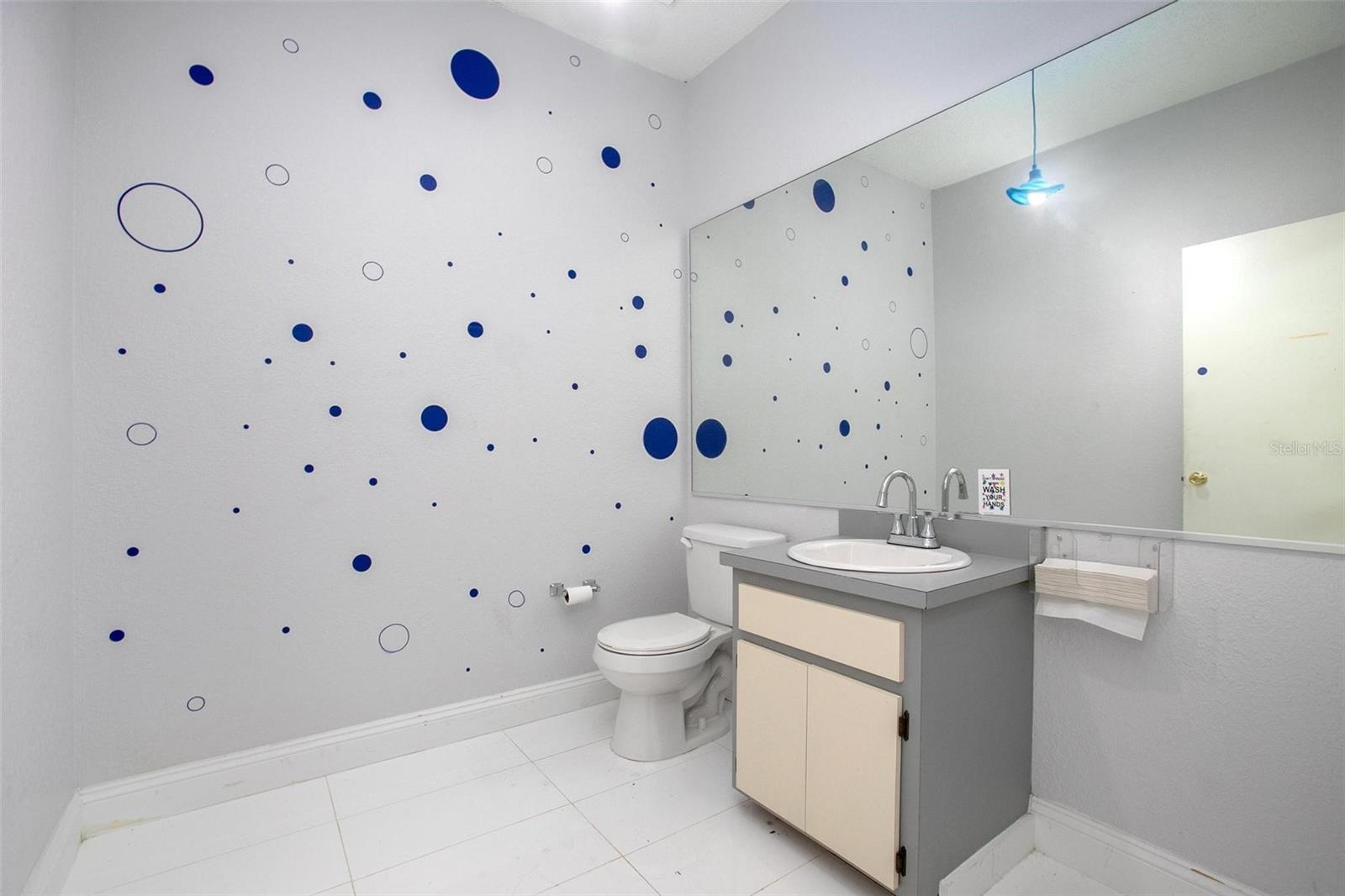 Image 5 of 15 For 1240 Normandy Boulevard