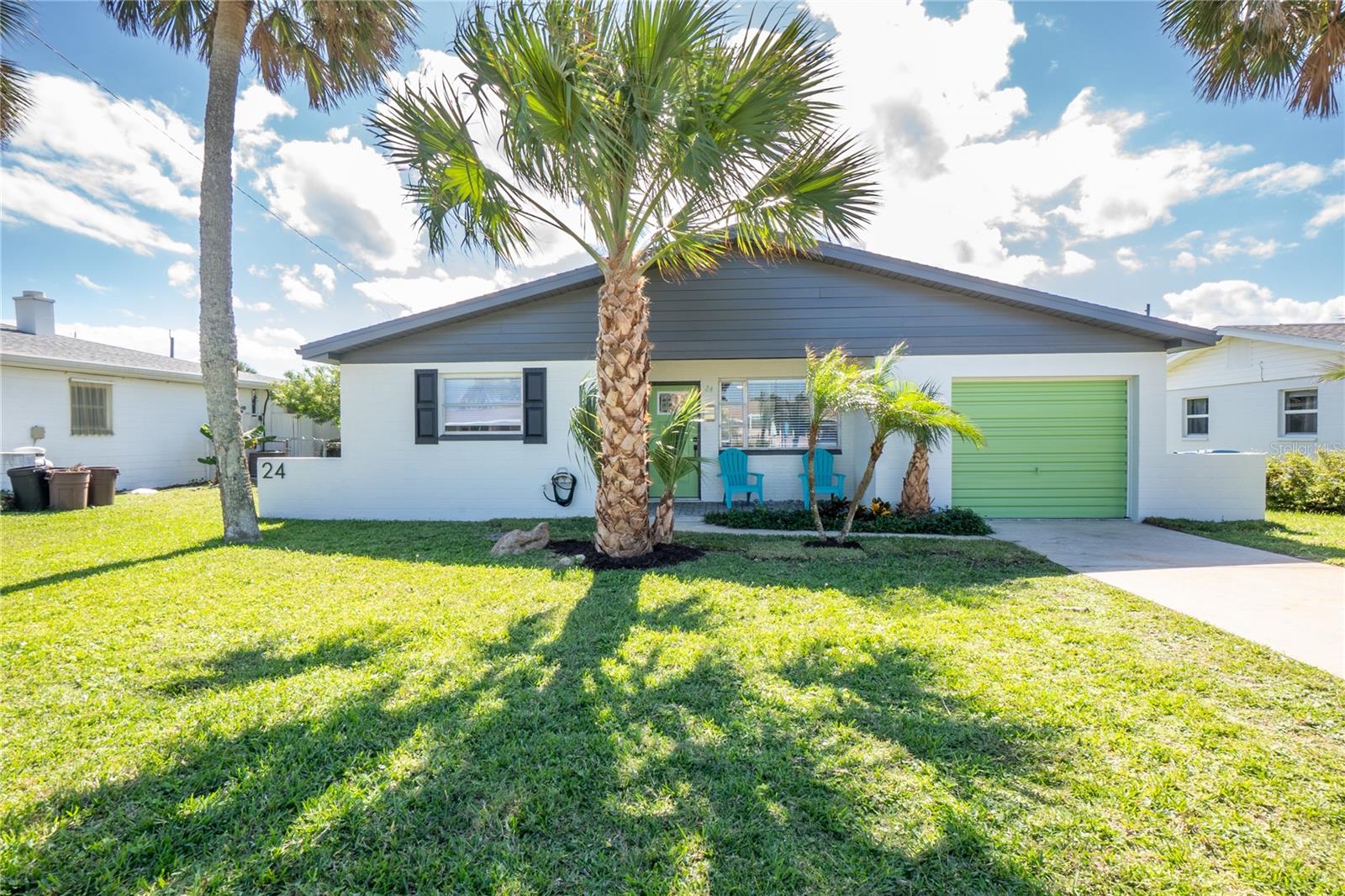 Image 2 of 45 For 24 Berkley Road