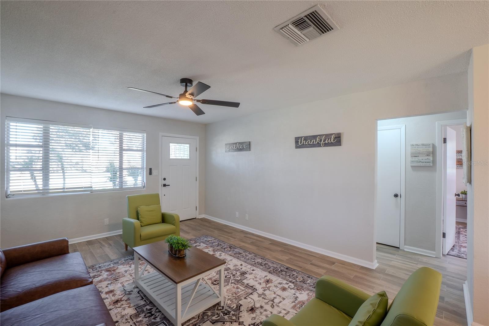 Image 27 of 45 For 24 Berkley Road