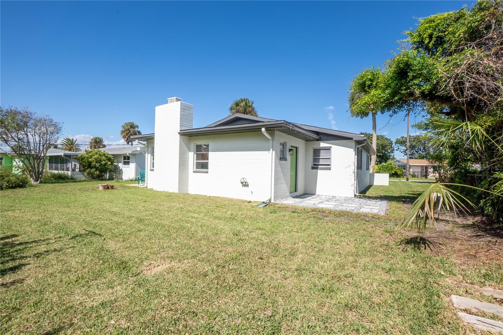 Image 30 of 45 For 24 Berkley Road