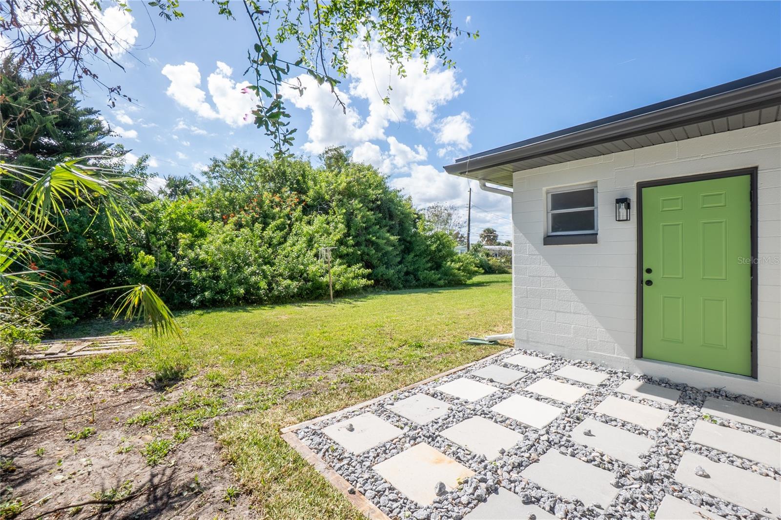 Image 33 of 45 For 24 Berkley Road