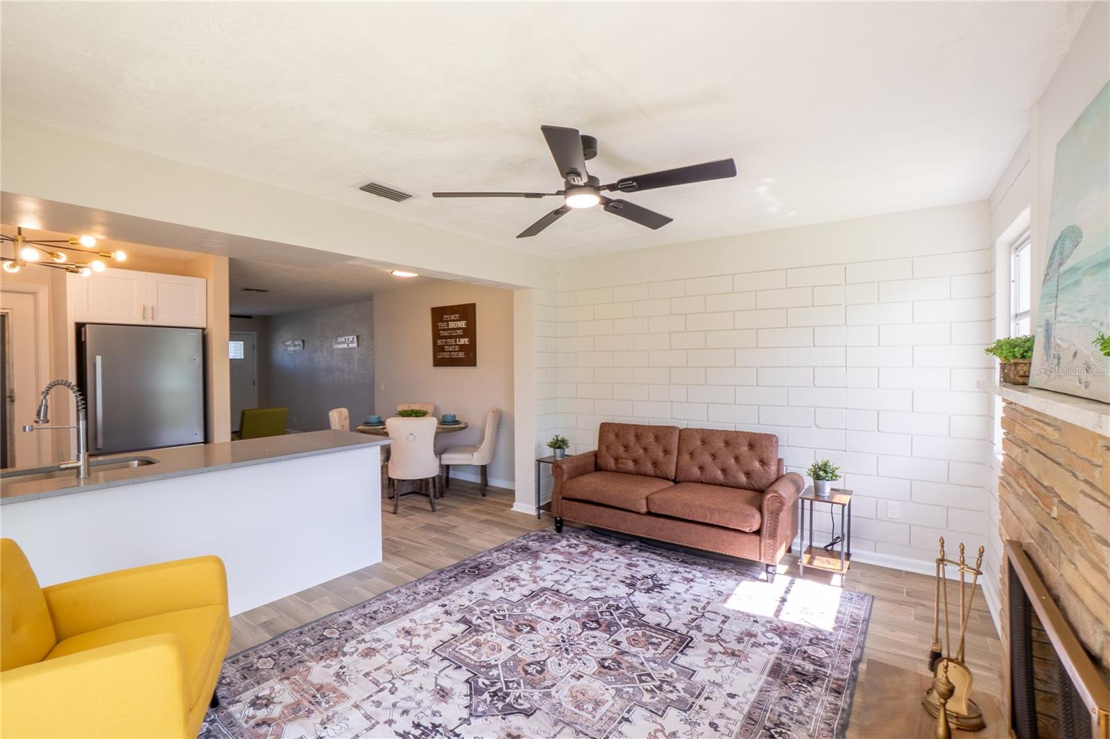 Image 6 of 45 For 24 Berkley Road