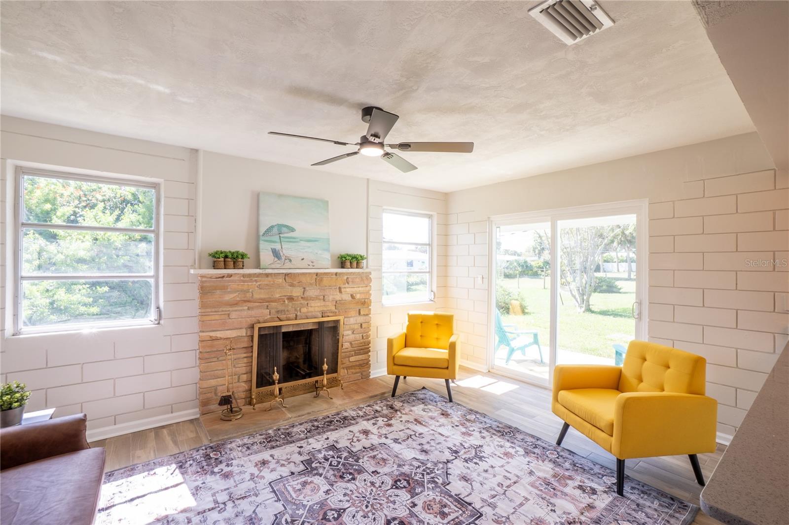 Image 9 of 45 For 24 Berkley Road