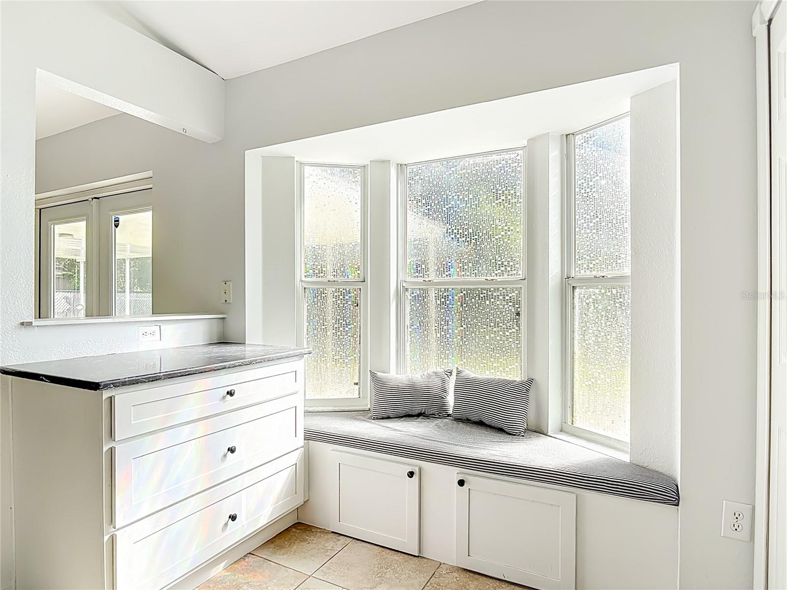 Image 11 of 29 For 1410 5th Street