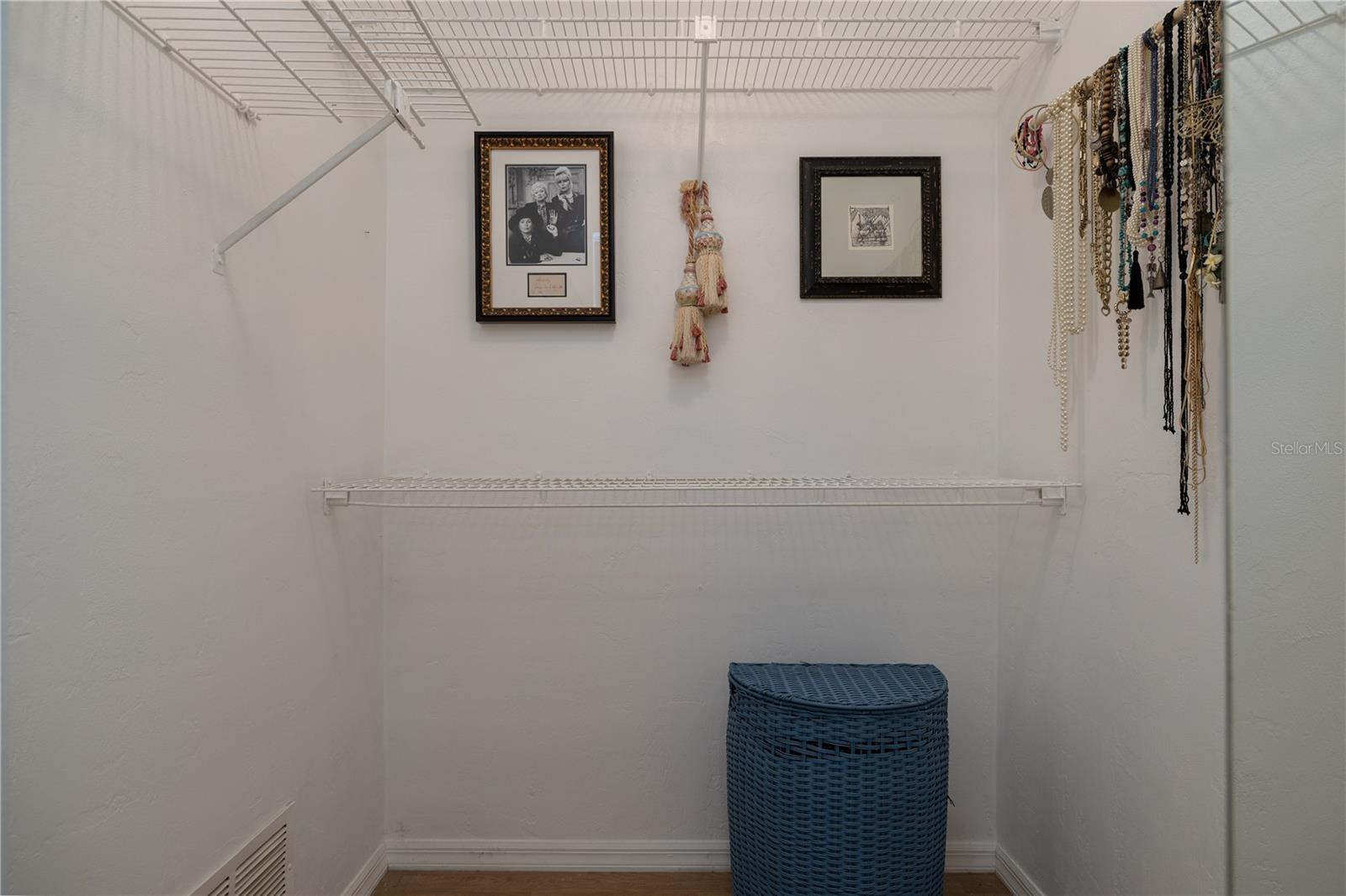 Image 22 of 28 For 4790 Michael Lane