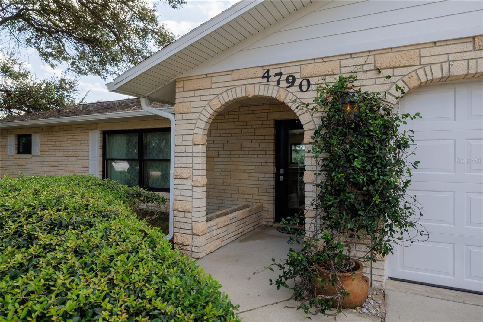 Image 4 of 28 For 4790 Michael Lane