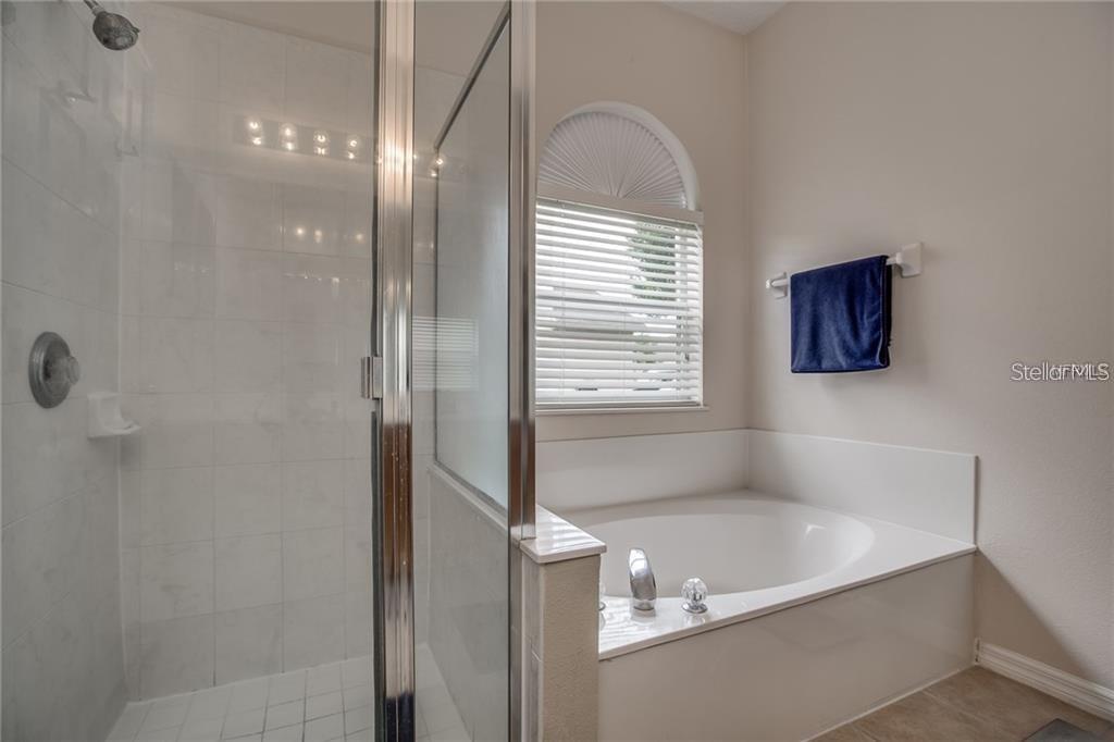 Image 14 of 25 For 2672 Bellewater Place