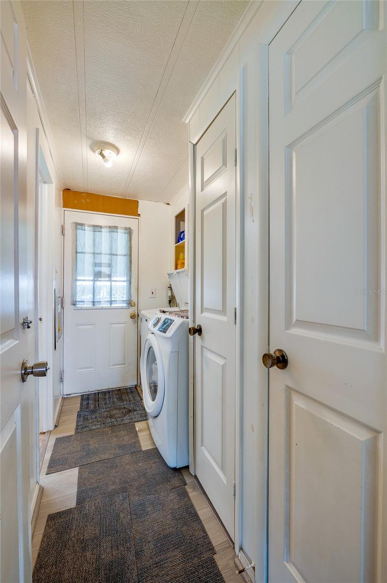 Image 25 of 36 For 3544 Cedar Lane