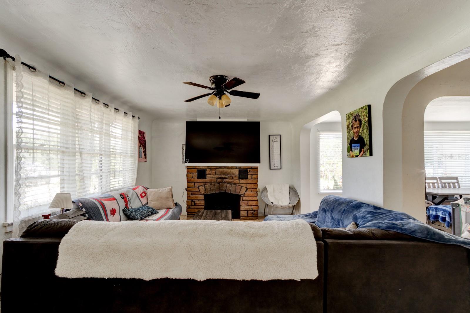 Image 3 of 21 For 1111 Lpga Boulevard