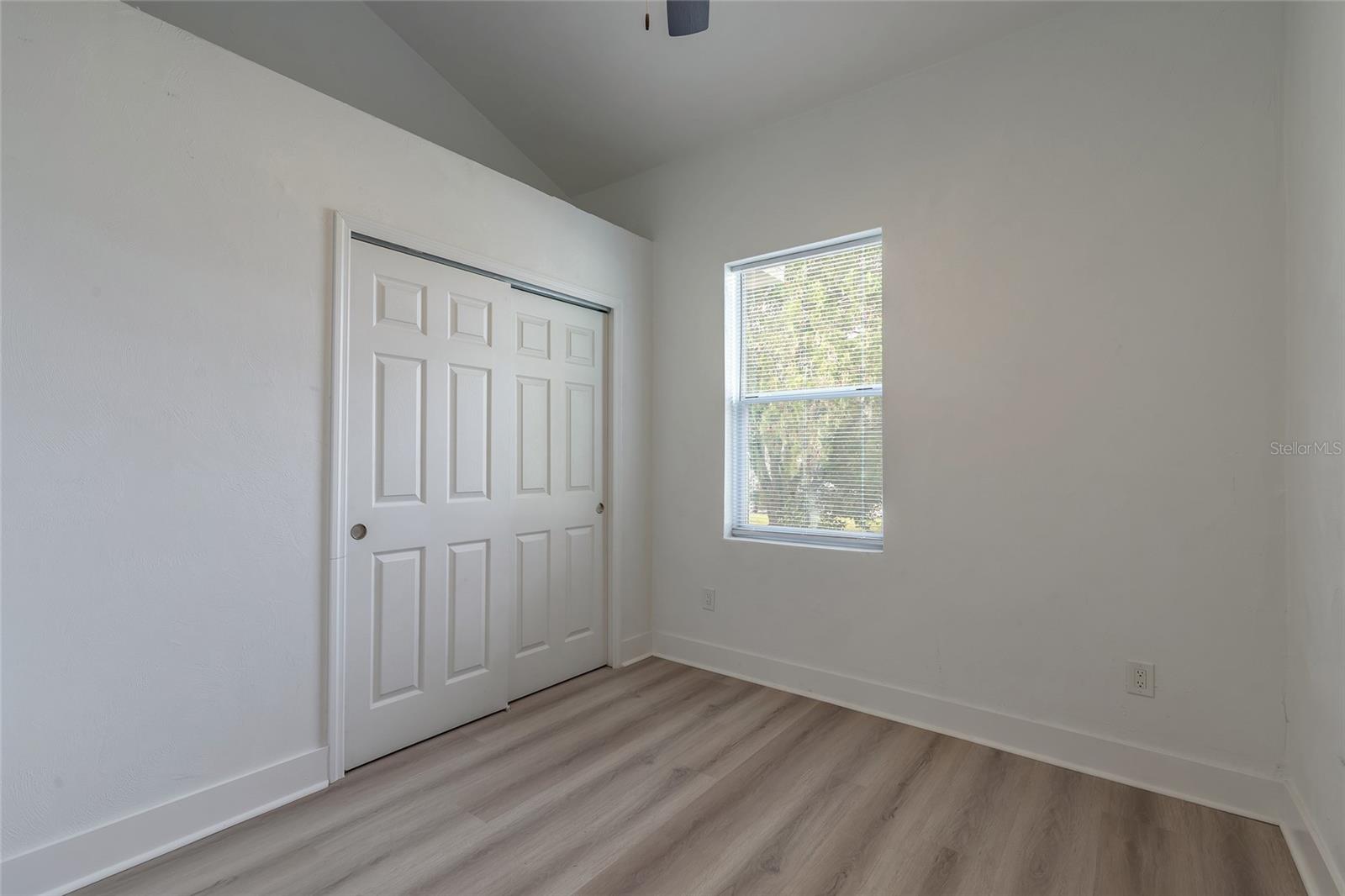 Image 13 of 29 For 1147 Holly Avenue