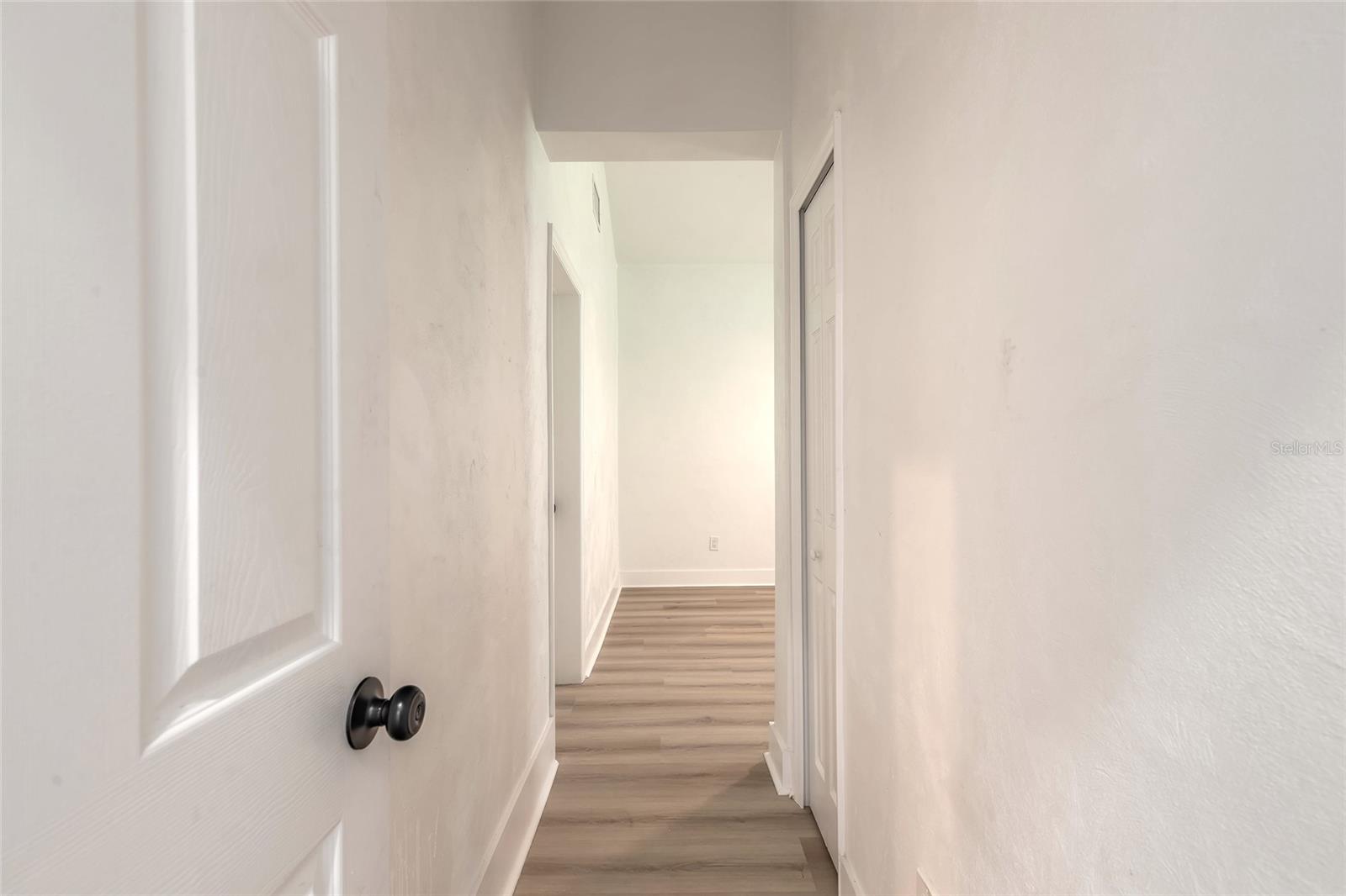 Image 15 of 29 For 1147 Holly Avenue