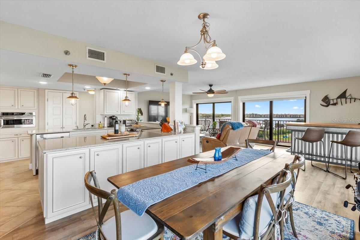 Image 5 of 31 For 503 Causeway  3010