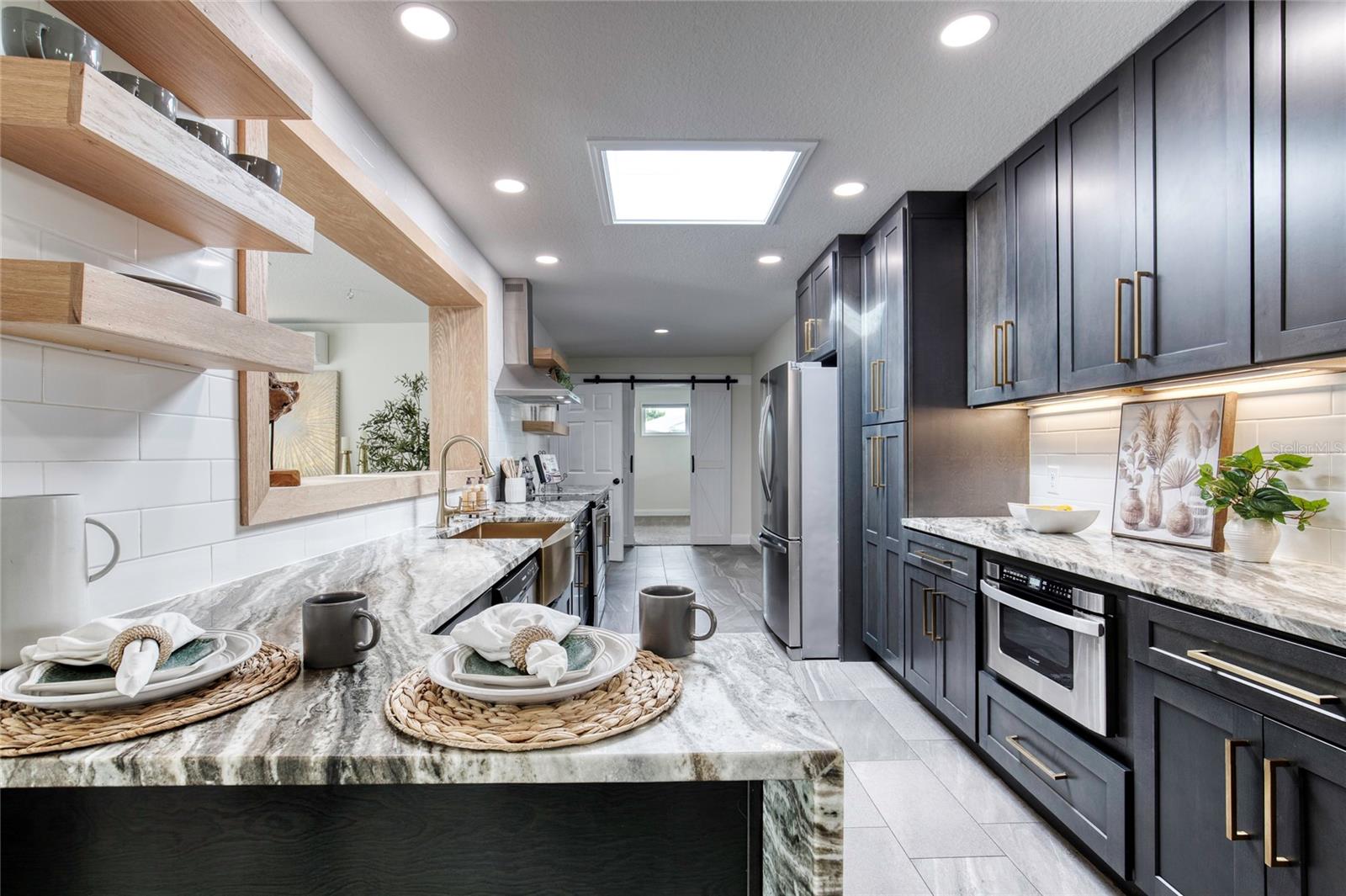 Image 10 of 53 For 14 Sunset Terrace