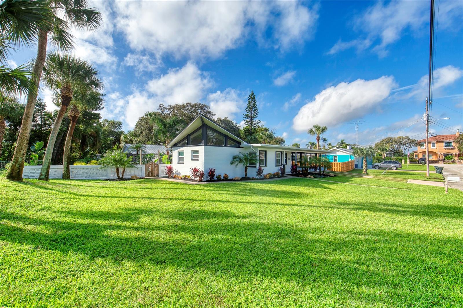 Image 2 of 53 For 14 Sunset Terrace