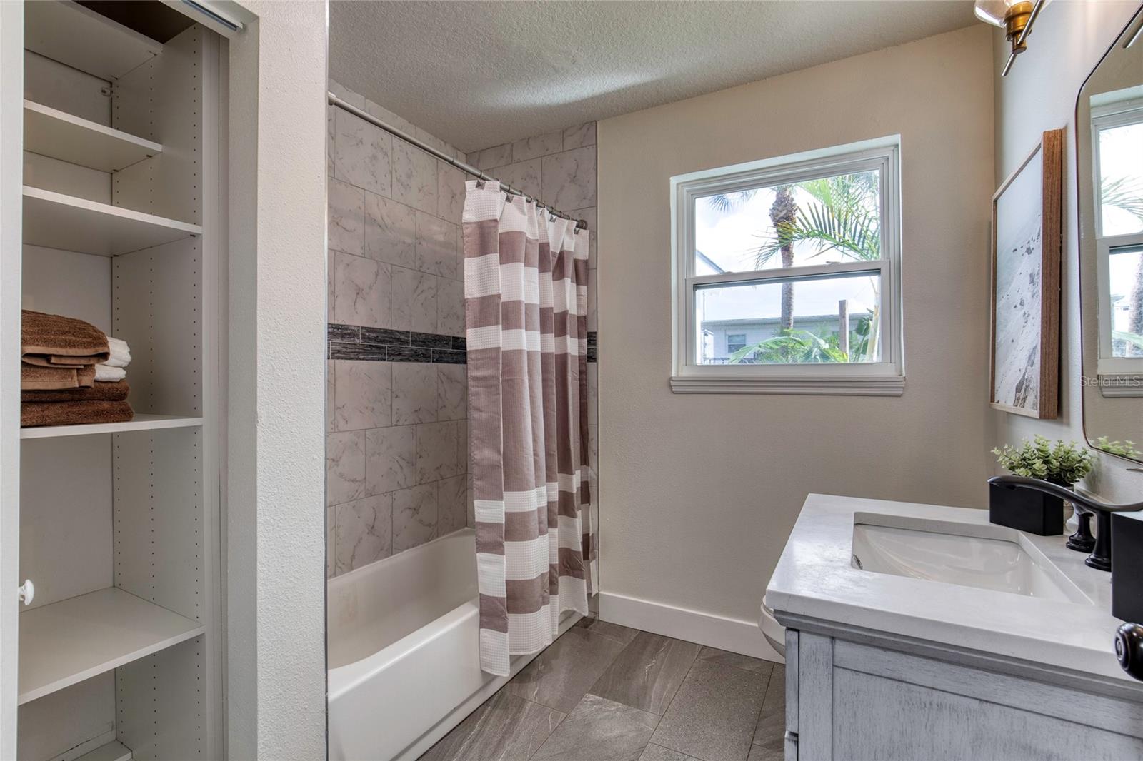 Image 28 of 53 For 14 Sunset Terrace