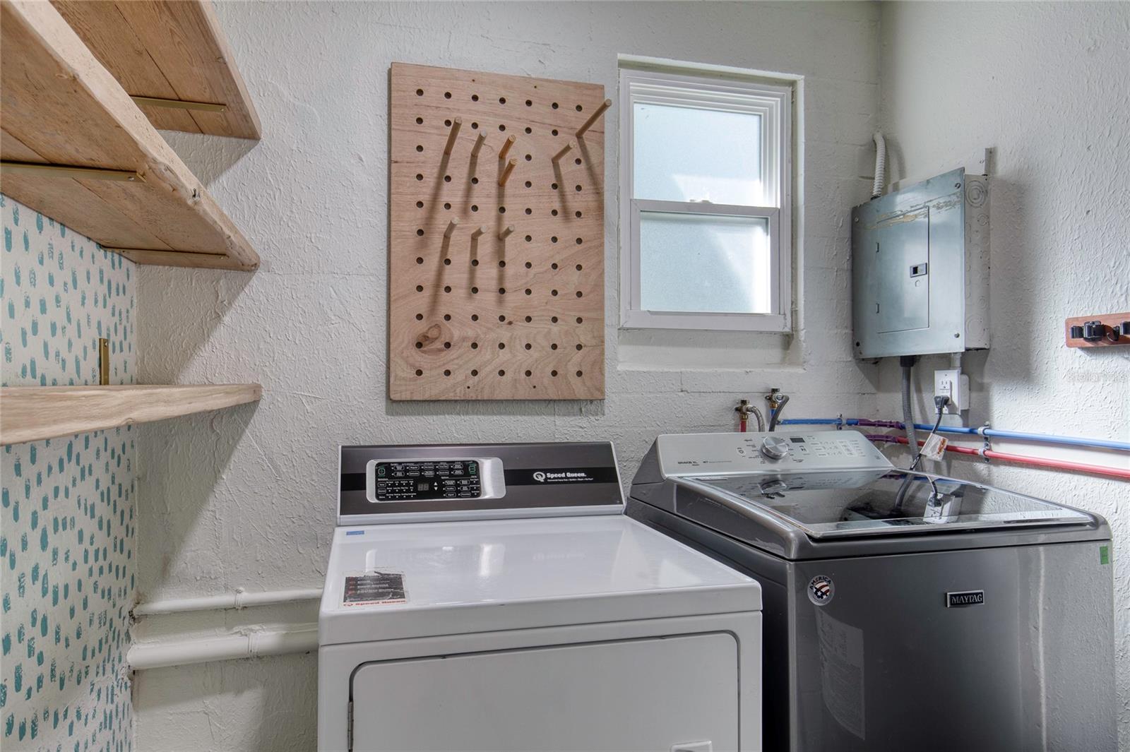 Image 32 of 53 For 14 Sunset Terrace