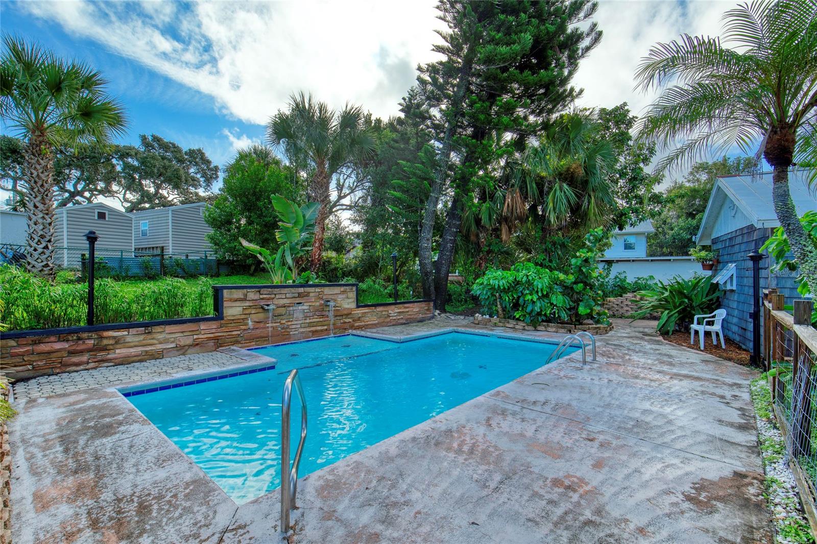 Image 33 of 53 For 14 Sunset Terrace