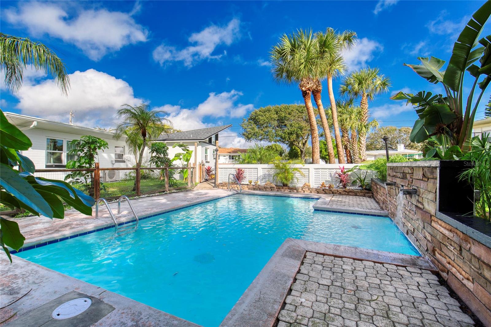 Image 35 of 53 For 14 Sunset Terrace