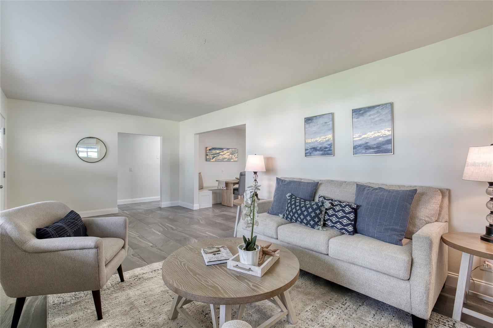 Image 7 of 53 For 14 Sunset Terrace