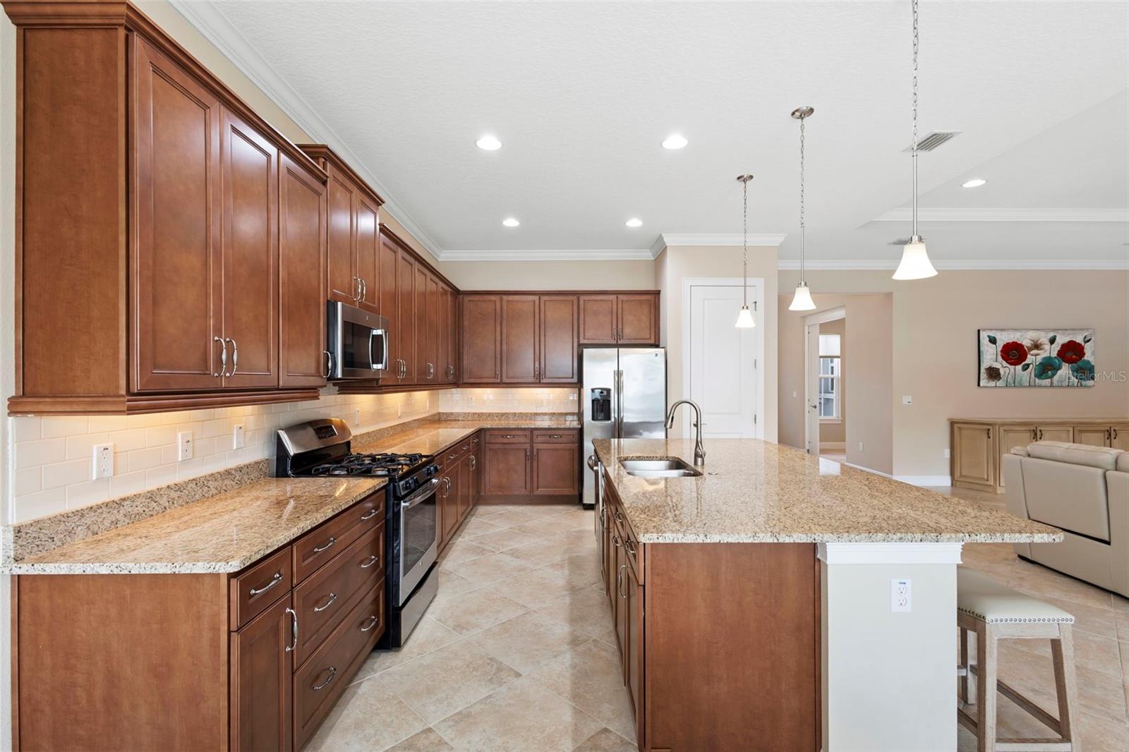 Image 14 of 51 For 108 Bedford Court