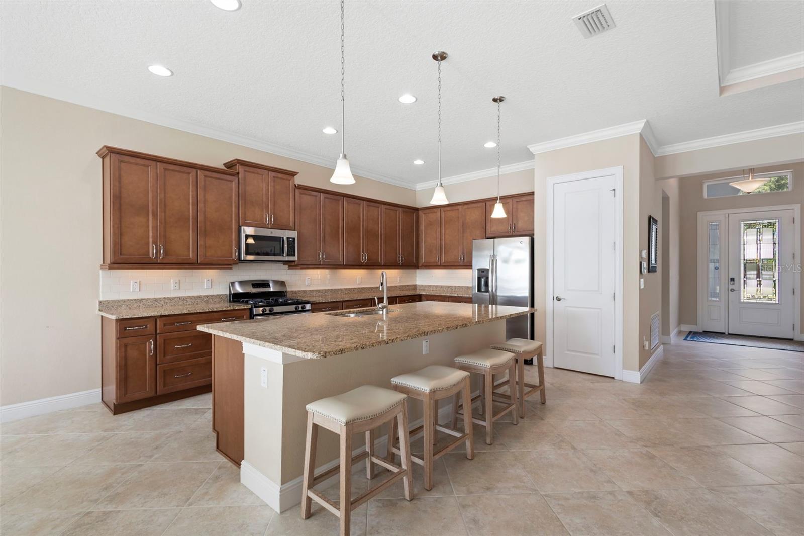 Image 19 of 51 For 108 Bedford Court