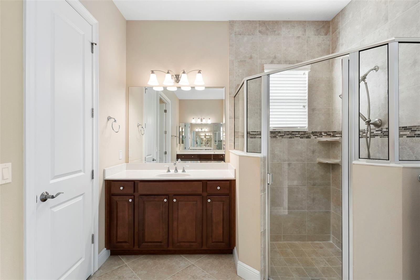 Image 29 of 51 For 108 Bedford Court