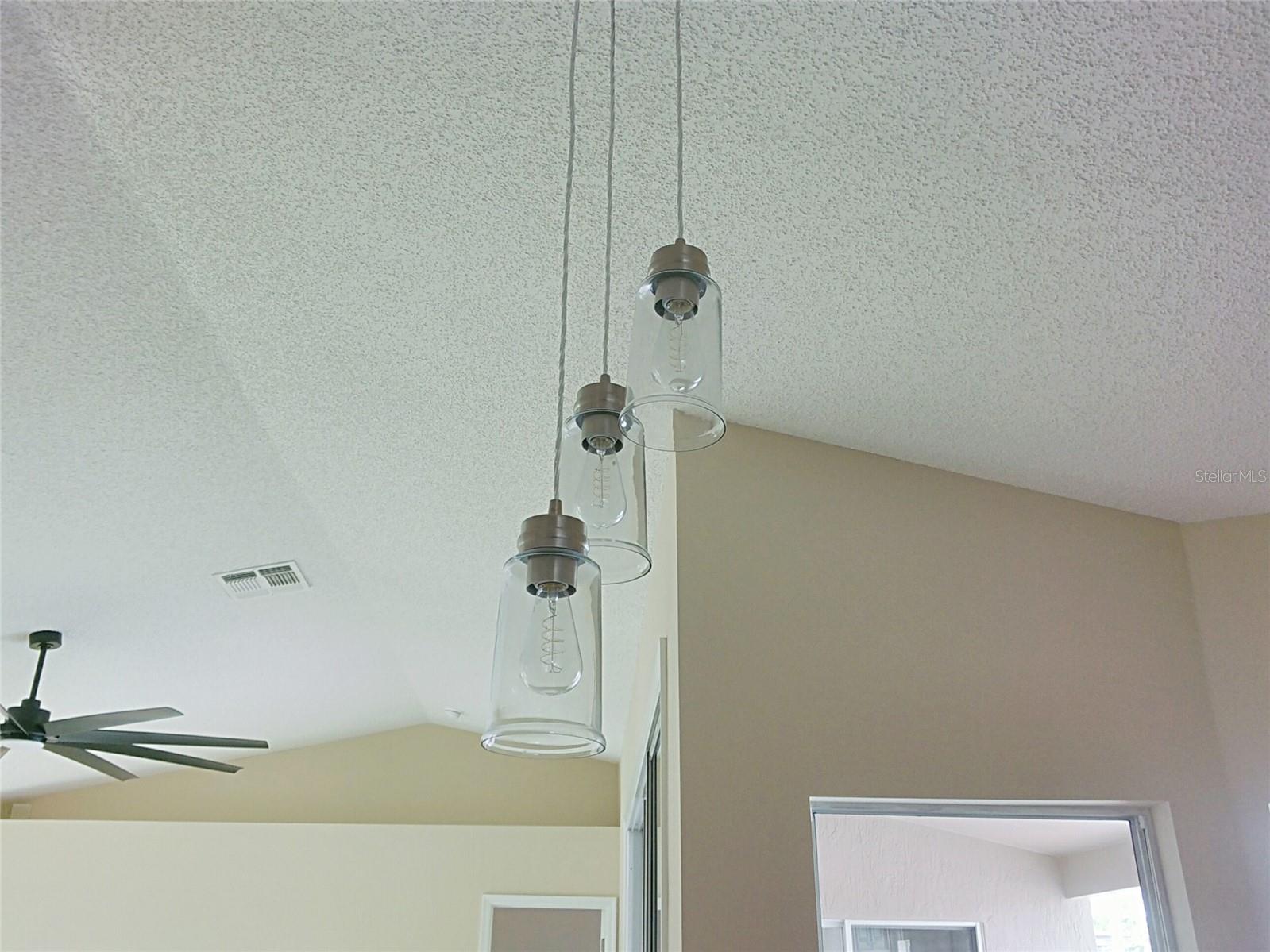 Image 11 of 44 For 1074 Wilmington Drive