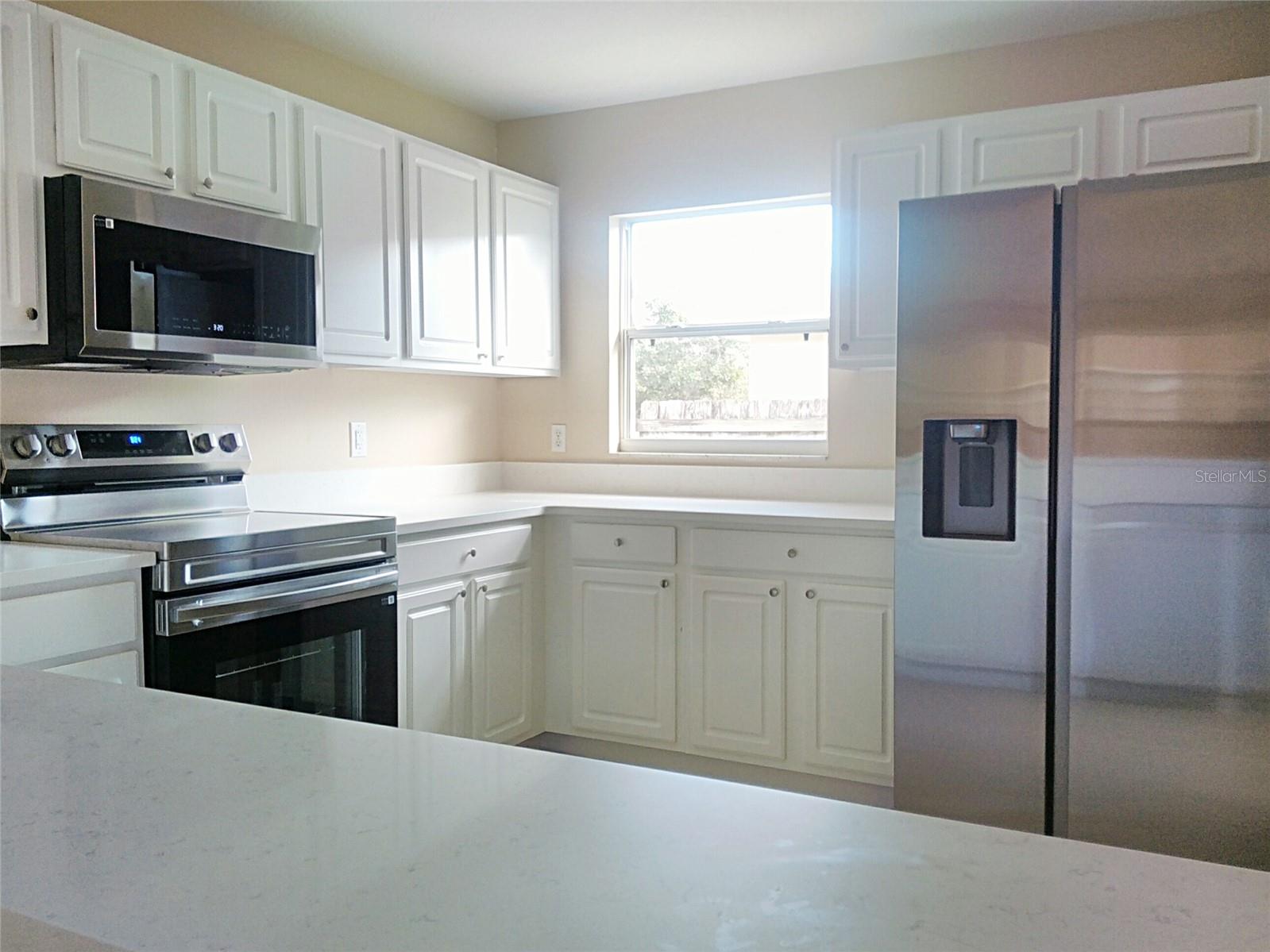 Image 12 of 44 For 1074 Wilmington Drive