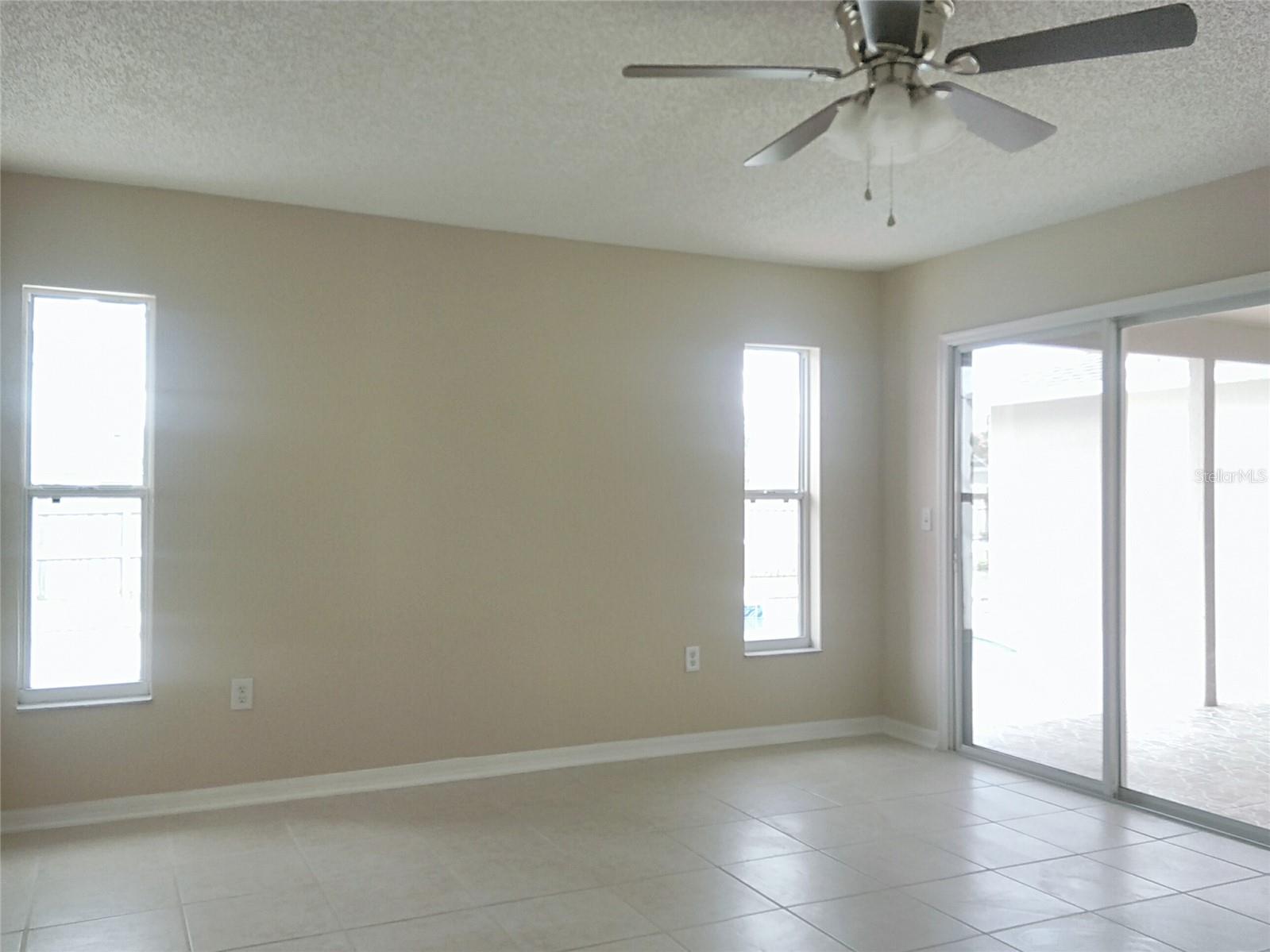 Image 16 of 44 For 1074 Wilmington Drive