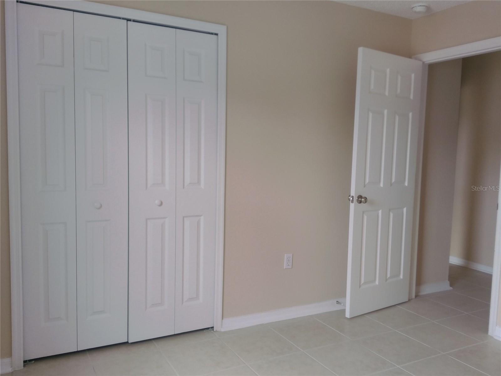 Image 25 of 44 For 1074 Wilmington Drive