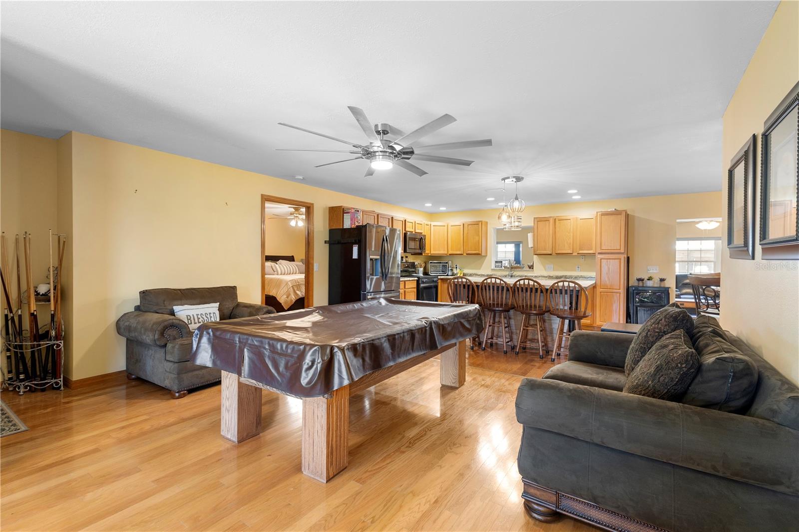 Image 15 of 45 For 1614 Paradise Lane