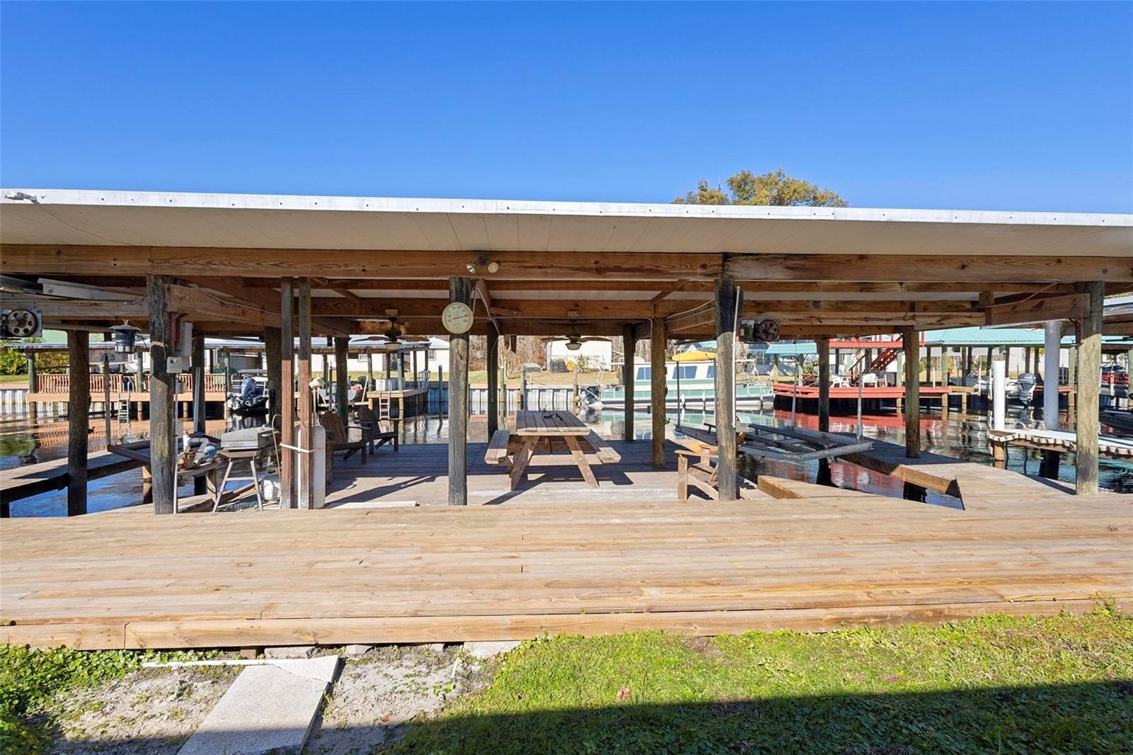 Image 5 of 45 For 1614 Paradise Lane