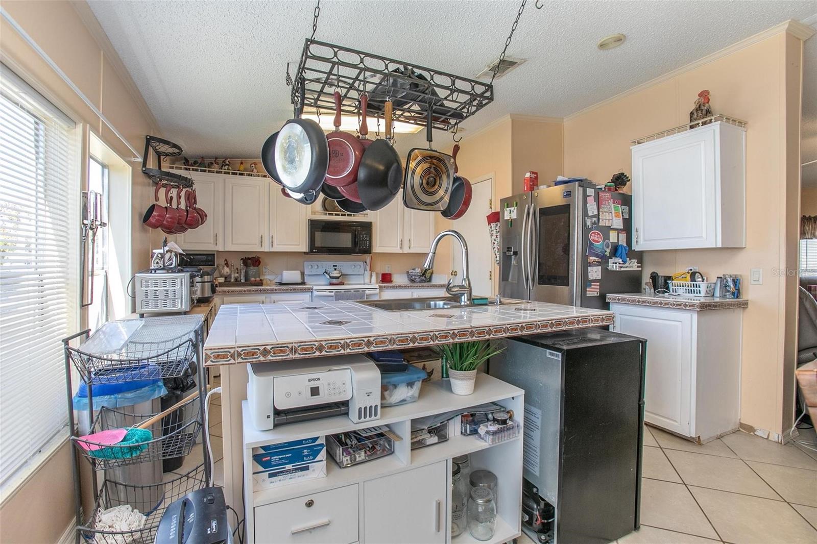 Listing photo id 8 for 1279 Vagabond Drive