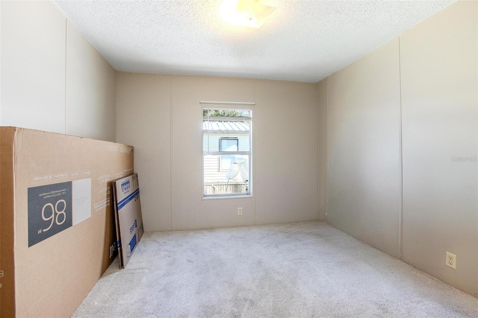 Listing photo id 15 for 1279 Vagabond Drive