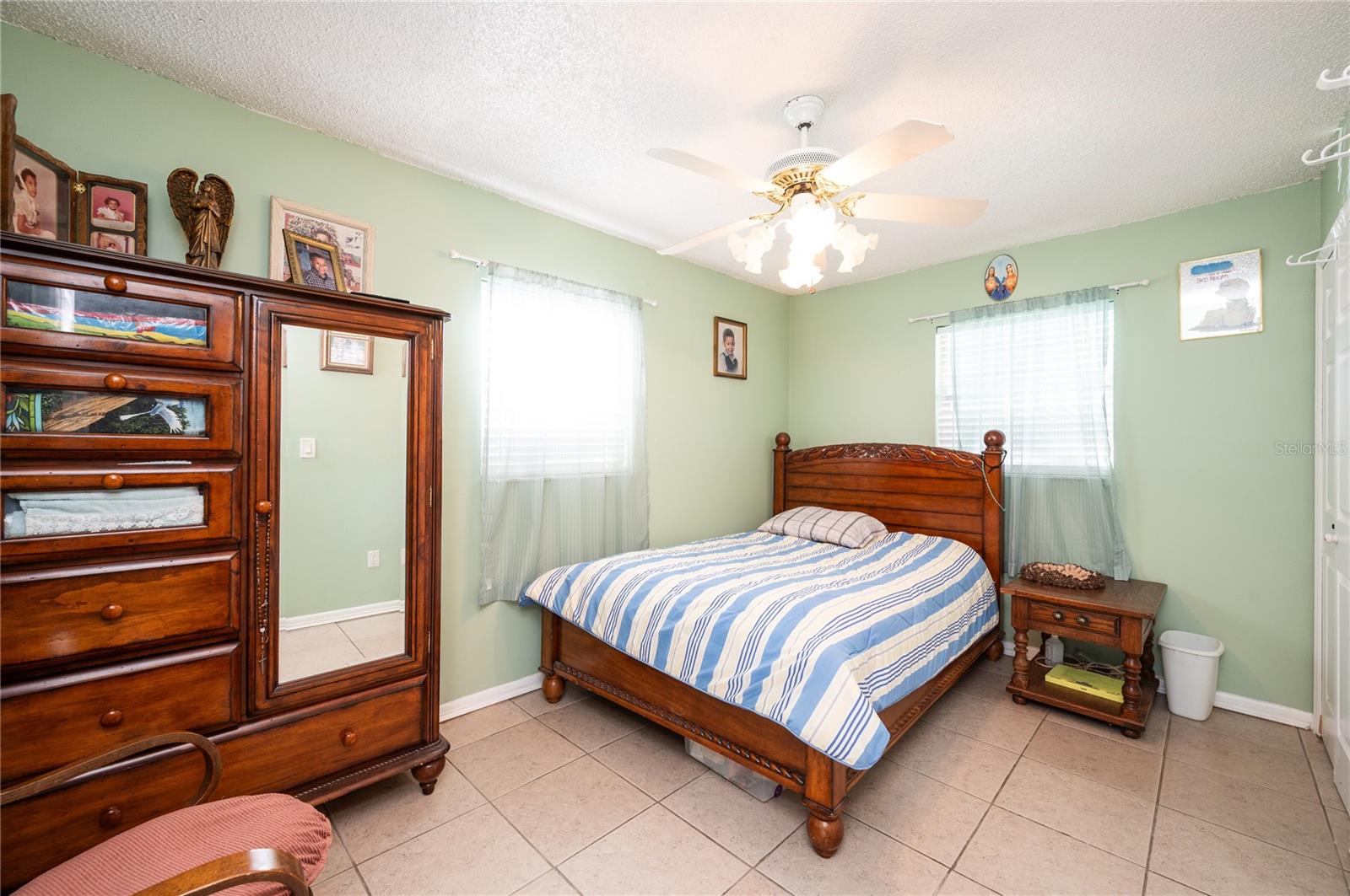 Image 11 of 16 For 520 San Sebastian Prado