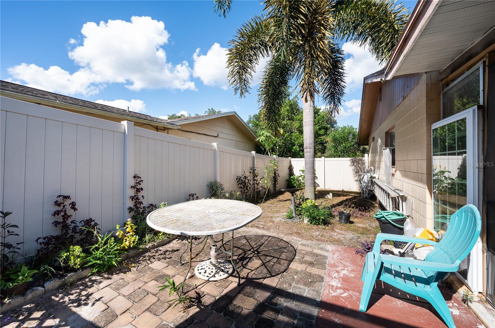 Image 15 of 16 For 520 San Sebastian Prado