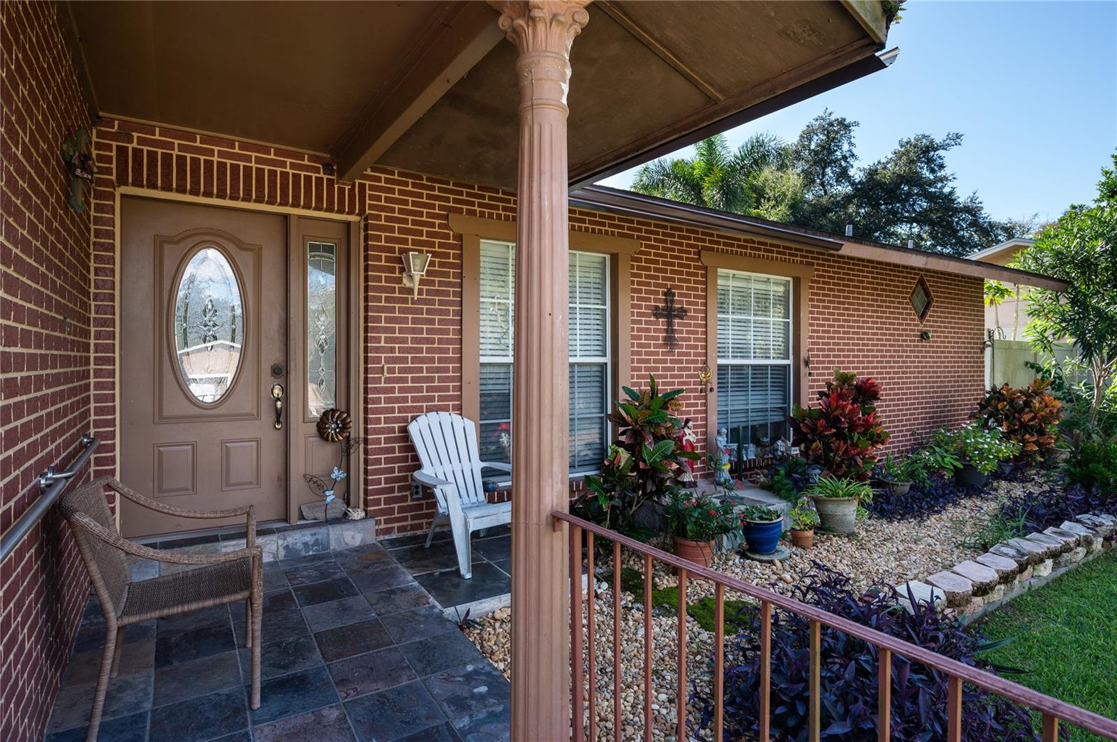 Image 2 of 16 For 520 San Sebastian Prado