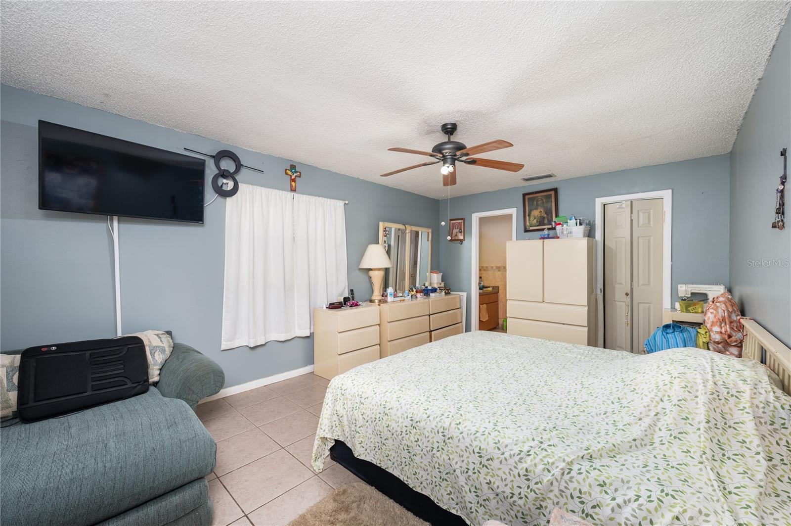 Image 8 of 16 For 520 San Sebastian Prado