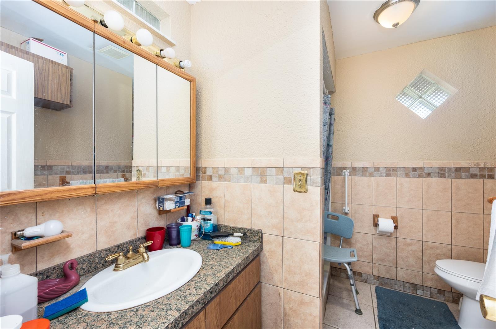 Image 9 of 16 For 520 San Sebastian Prado