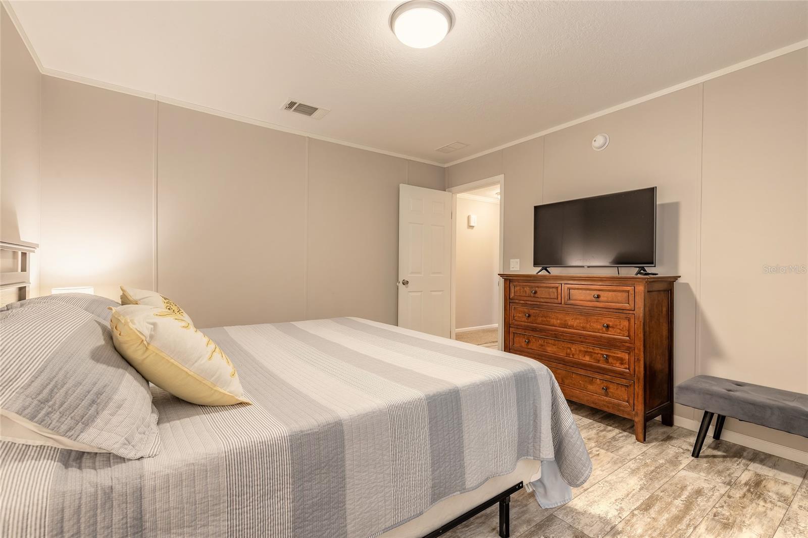 Image 26 of 48 For 152 Red Bass Lane