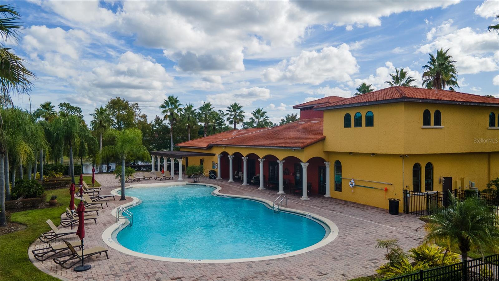 Image 10 of 28 For 842 Lazio Circle